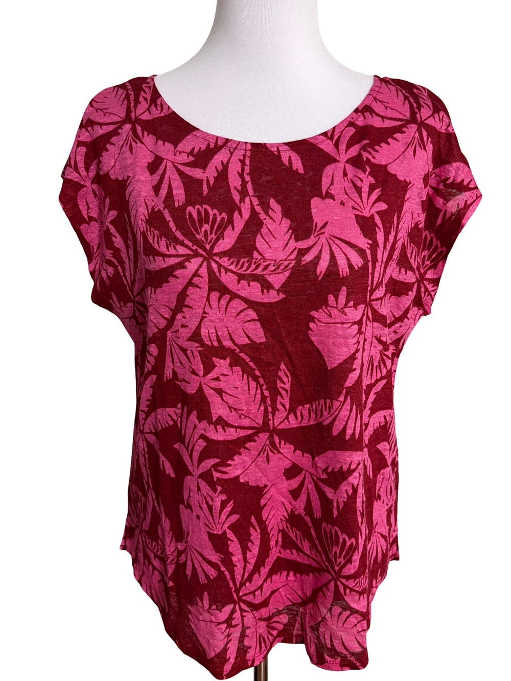 Cynthia Rowley Magenta Floral Scoop Neck Short Sleeve Top